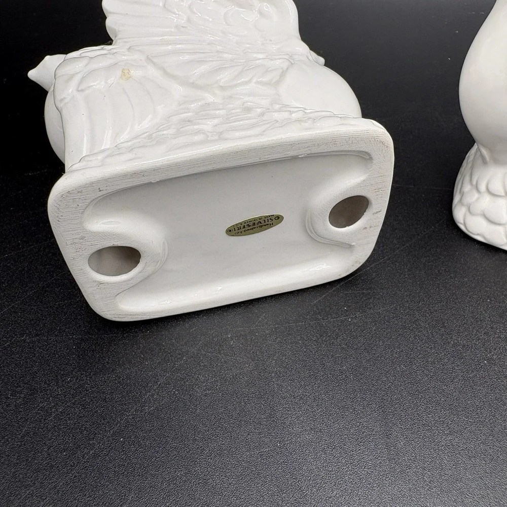 Pair‎ of Vintage Silvestri White Ceramic Dove / Love Bird Candlestick Holders